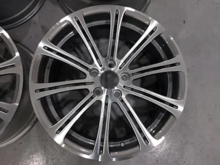 대전 다이아컷팅 분체도장 휠복원 수입차 BMW E92 M3 220M 19인치 / 대전 중구 안영동