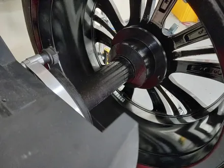 [휠로세움] 수입차 캐딜락 CT6 20인치 순정휠 대전 휠복원 분체도색 / 대전 중구 안영동