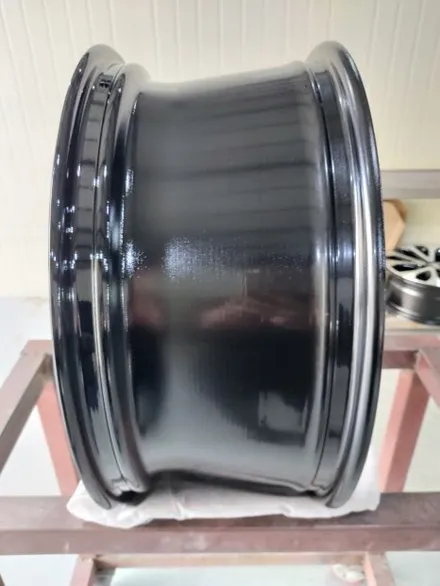 테슬라 모델3 유광블랙 분체도장 대전 휠도색 / BBS CIR 20인치 정품휠 (브릿지스톤 포텐자 아드레날린 RE004 245/35/20 타이어) / 대전 중구 안영동