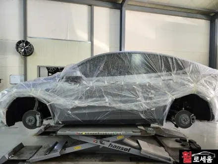 대전 휠로세움 테슬라 모델Y 20인치 고스트크롬 휠도색 + 레드 캘리퍼도색 / 대전 중구 안영동