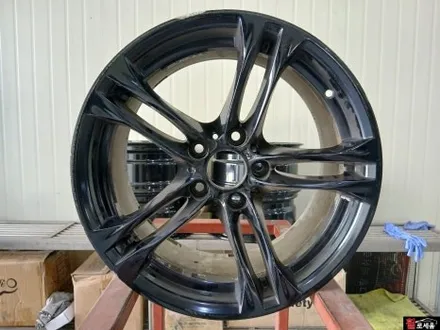 청주 BMW F30 3시리즈 18인치 대전 고스트크롬 분체 휠도색 / 대전 중구 안영동