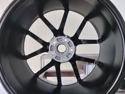 테슬라 모델3 유광블랙 분체도장 대전 휠도색 / BBS CIR 20인치 정품휠 (브릿지스톤 포텐자 아드레날린 RE004 245/35/20 타이어) / 대전 중구 안영동