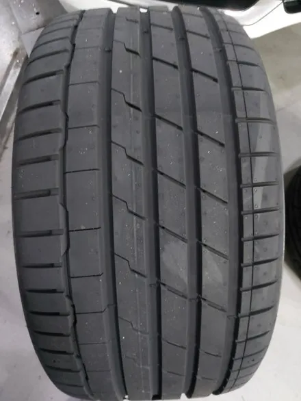 대전 휠복원 휠로세움 벤츠 GT43 AMG 20인치 고스트크롬 (벤투스 S1 에보3 타이어) / 대전 중구 안영동