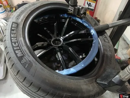 대구 BMW G30 5시리즈 662M 유광블랙 18인치 교체 / 대전 휠도색 / 대전 중구 안영동
