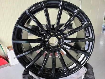 대전 휠복원 휠로세움 - 벤츠 GT43 AMG 20인치 유광블랙 분체 휠도색 + 레드 우레탄 캘리퍼도색 / 대전 중구 안영동