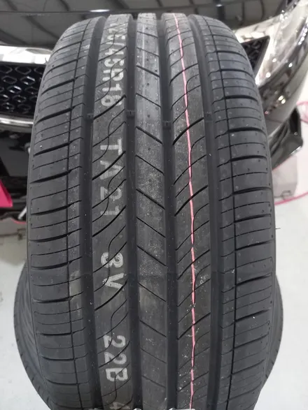 대전 인치업 휠로세움 K5 휠 튜닝 (휴볼트 라디8 radi8 S5 다크미스트 18인치 사제휠) / 대전 중구 안영동