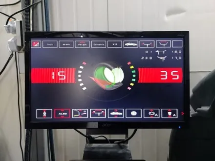 제네시스 G70 스포츠 5스포크 19인치 도장 불량 코팅 벗겨짐 대전 휠복원 분체도장 휠로세움 / 대전 중구 안영동