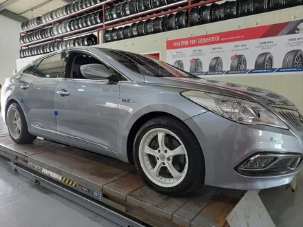 대전, 청주 그랜저 HG 휠 튜닝 (제네시스 DH, G380 18인치 순정 중고휠) / 대전 중구 안영동