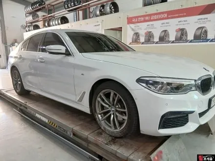 대구 BMW G30 5시리즈 662M 유광블랙 18인치 교체 / 대전 휠도색 / 대전 중구 안영동