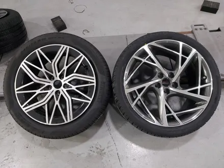 제네시스 G90 RS4 20인치 중고휠 인치업 (대전 휠복원 휠로세움) / 대전 중구 안영동
