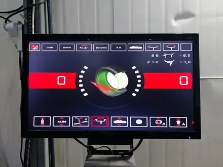 제네시스 DH G80 19인치 기스 스크래치 손상 휠복원 대전 휠수리 / 대전 중구 안영동