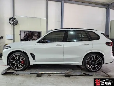 BMW G05 X5 60i 747M 22인치 순정휠 하이그로시블랙 분체 휠도색 / 대전 중구 안영동