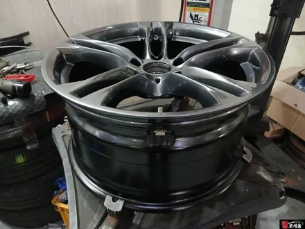 청주 BMW F30 3시리즈 18인치 대전 고스트크롬 분체 휠도색 / 대전 중구 안영동