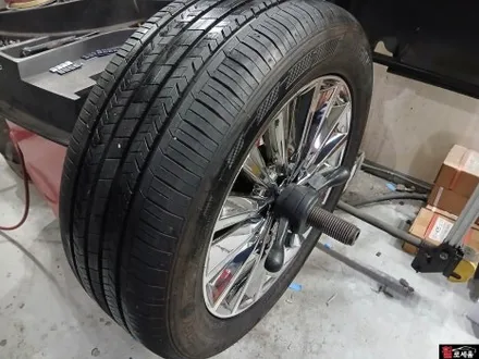 논산 에쿠스 휠 백화 부식 바람빠짐 현상 대전 휠복원 터빈 18인치 중고휠 교체 / 대전 중구 안영동