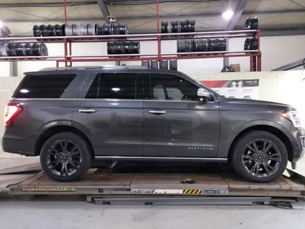 포드 익스페디션 SUV 22인치 순정휠 대전 고스트크롬 분체 휠도색 / 대전 중구 안영동