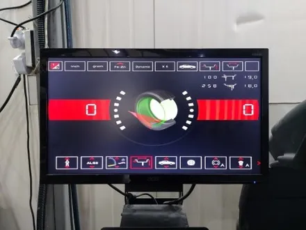 제네시스 RS4 G90 튜닝 휠 교체 (롱베이스 T4235 20인치 신품) 대전 휠로세움 / 대전 중구 안영동