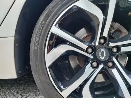 대전 휠복원 기스 스크래치 상처 수리 삼성 SM7 18인치 휠 교체 / 대전 중구 안영동