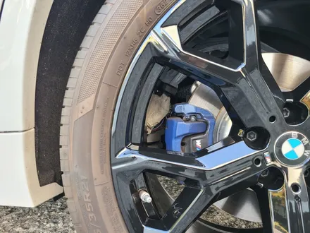 [대전 휠로세움] 경북 상주 BMW (G05) X5 741M 21인치 유광블랙 휠도색 / 대전 중구 안영동