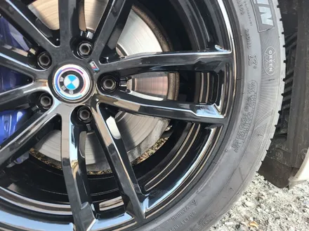 BMW G30 5시리즈 662M 18인치 유광블랙 분체 휠 도장 [대전 휠로세움] / 대전 중구 안영동