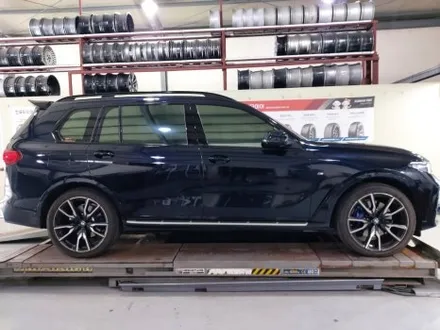 대전 휠도색 휠로세움 BMW G07 X7 755M 22인치 순정휠 (무광 사하라골드) / 대전 중구 안영동