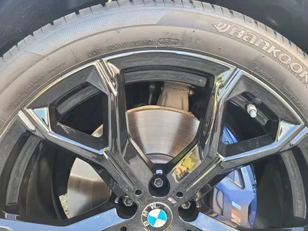 대구 BMW G06 X6 741M 21인치 순정휠 대전 유광블랙 휠도색 [휠로세움] / 대전 중구 안영동