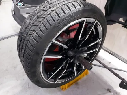 대전 BMW 4시리즈 19인치 기스로 인한 복원 및 유광블랙 투톤 다이아컷팅 휠도색 / 대전 중구 안영동