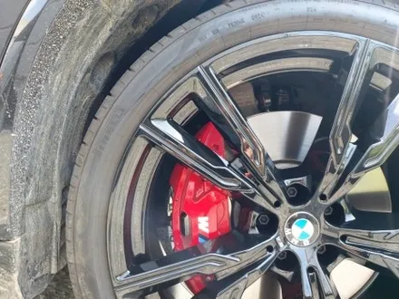 BMW G05 X5 747M 22인치 크롬죽이기 대전 유광블랙 휠도색 / 대전 중구 안영동