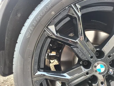 대구 BMW G06 X6 741M 21인치 순정휠 대전 유광블랙 휠도색 [휠로세움] / 대전 중구 안영동