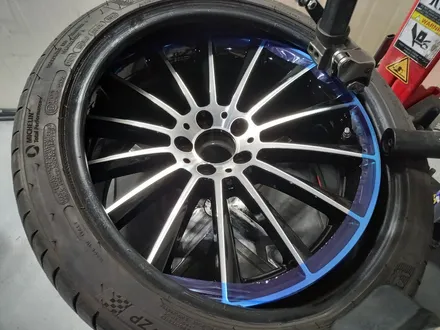 대전 휠복원 휠로세움 벤츠 S클래스 마차 AMG 20인치 (블랙 다이아컷팅 휠도색) / 대전 중구 안영동