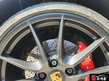 대전 휠복원 수입차 포르쉐 911 카레라 20인치 순정휠 (무광블랙 도색) / 대전 중구 안영동