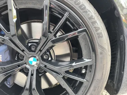 대전 휠복원 휠로세움 BMW G30 5시리즈 845M 19인치 유광블랙 휠도색 (크롬죽이기) / 대전 중구 안영동