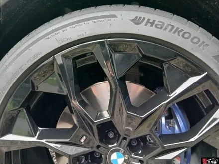 BMW X7 (G07) 915M 22인치 유광블랙 대전 휠도색 (크롬죽이기) / 대전 중구 안영동