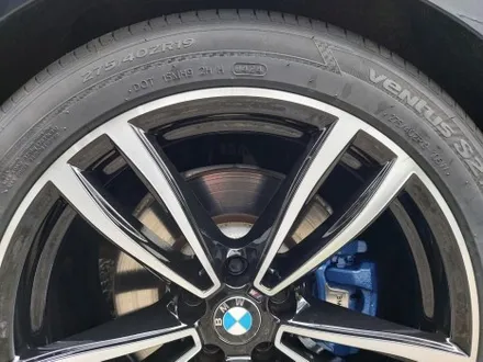 BMW (G11 G12) 7시리즈 647M 19인치 대전 휠복원 및 휠도색 + 우레탄 블루 캘리퍼도색 / 대전 중구 안영동