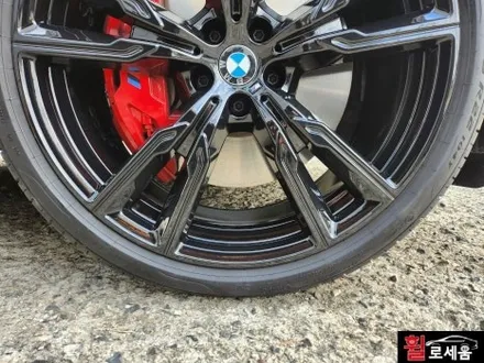 BMW G05 X5 60i 747M 22인치 순정휠 하이그로시블랙 분체 휠도색 / 대전 중구 안영동