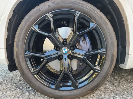[대전 휠로세움] 경북 상주 BMW (G05) X5 741M 21인치 유광블랙 휠도색 / 대전 중구 안영동