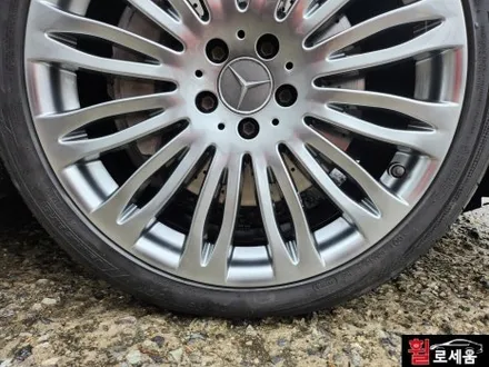 대전 휠복원 휠로세움 벤츠 W222 S560 마이바흐 20인치 순정휠 / 대전 중구 안영동