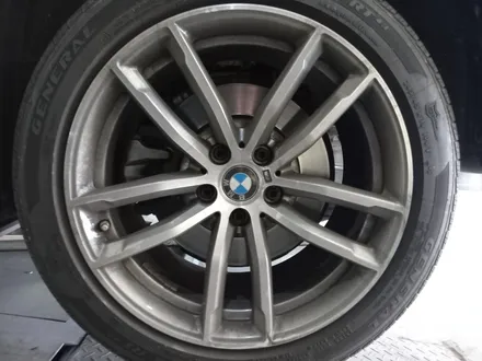 BMW G30 5시리즈 662M 18인치 대전 휠수리 (블랙 다이아컷팅 휠복원) / 대전 중구 안영동