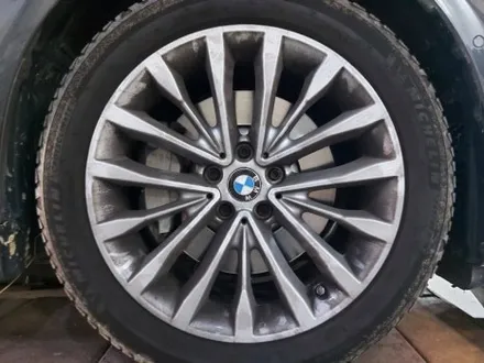 청주 BMW G30 5시리즈 럭셔리 18인치 대전 휠도색 / 블랙 투톤 다이아컷팅 / 대전 중구 안영동