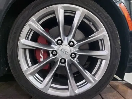 수입차 캐딜락 CT4 18인치 유광블랙 대전 휠도색 휠로세움 / 대전 중구 안영동