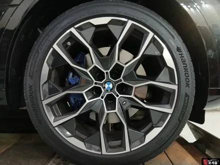BMW X7 (G07) 915M 22인치 유광블랙 대전 휠도색 (크롬죽이기) / 대전 중구 안영동