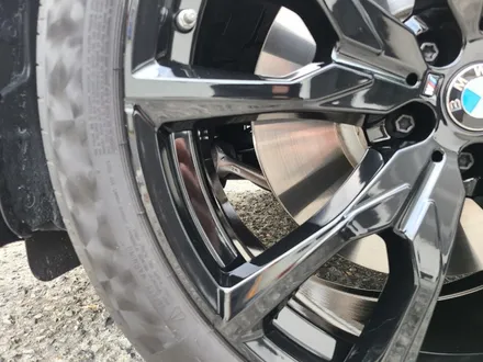 전주 BMW X7 50I 755M 22인치 유광블랙 대전 휠도색 휠로세움 / 대전 중구 안영동