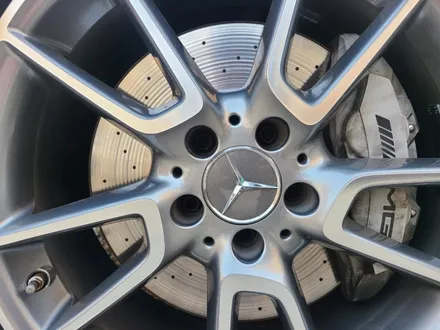 대전 휠복원 휠로세움 (청주 벤츠 W205 C클래스 C43 AMG 19인치 순정휠) / 대전 중구 안영동