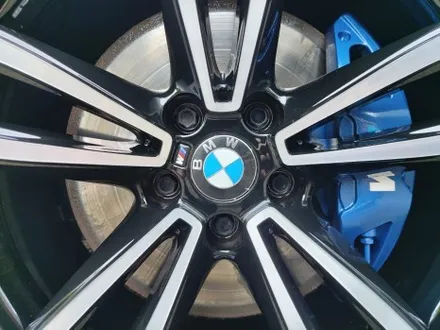 BMW (G11 G12) 7시리즈 647M 19인치 대전 휠복원 및 휠도색 + 우레탄 블루 캘리퍼도색 / 대전 중구 안영동