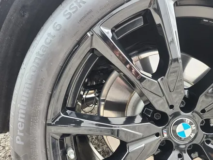 전주 BMW X7 50I 755M 22인치 유광블랙 대전 휠도색 휠로세움 / 대전 중구 안영동