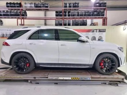 대전 W167 GLE 53 AMG 21인치 유광블랙 휠복원 + 우레탄 레드 캘리퍼도색 / 대전 중구 안영동