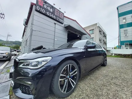 BMW (G11 G12) 7시리즈 647M 19인치 대전 휠복원 및 휠도색 + 우레탄 블루 캘리퍼도색 / 대전 중구 안영동