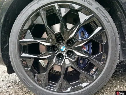 BMW X7 (G07) 915M 22인치 유광블랙 대전 휠도색 (크롬죽이기) / 대전 중구 안영동