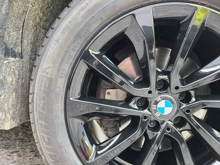 광주 BMW F16 X6 19인치 순정휠 휠복원 및 유광블랙 휠도색 - 대전 휠로세움 / 대전 중구 안영동