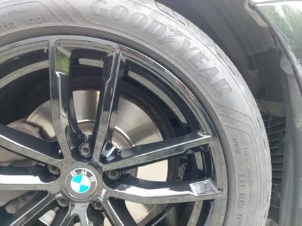 대전 휠복원 휠도색 NO.1 휠로세움 / BMW G30 5시리즈 M패키지 662M 18인치 (유광블랙) / 대전 중구 안영동