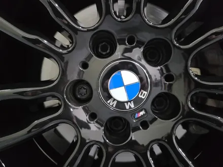 전주 BMW F30 3시리즈 403M 19인치 순정휠 (유광블랙) 대전 휠복원 휠로세움 / 대전 중구 안영동